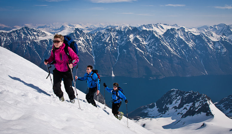 Summit Hikes Winter - Foto Håvard Myklebust